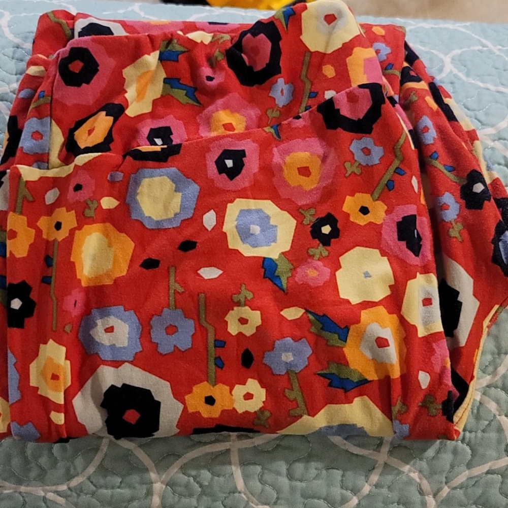 Lularoe leggings